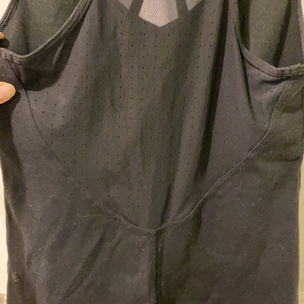 Lululemon Built In Bra Top With Mesh Back - Picture 9 of 13